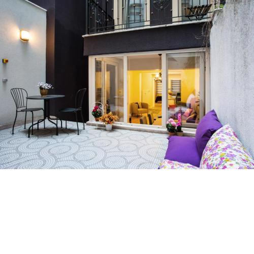 Deniz Suites