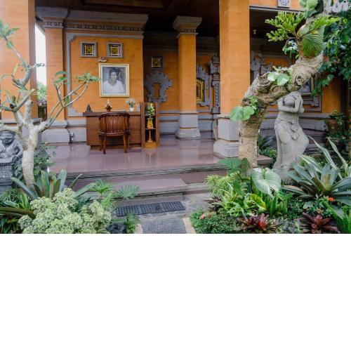 Desak Putu Putra Home Stay