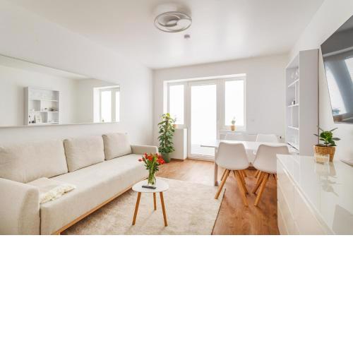 Design Apartment / 2 Room / Central / Contactless Check-in