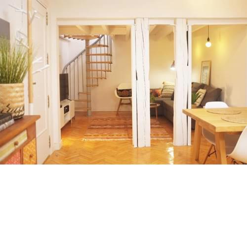 Design duplex in front of the Royal Palace