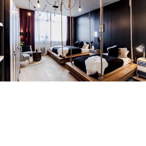 Design Hostel P182
