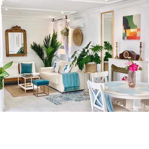 Design Luxury City Loft in front of the Port. AC