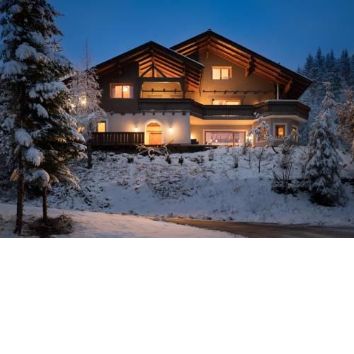 Designferienhaus Luxus Bergchalet XXL