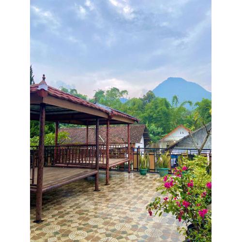 Desire Homestay and Villa