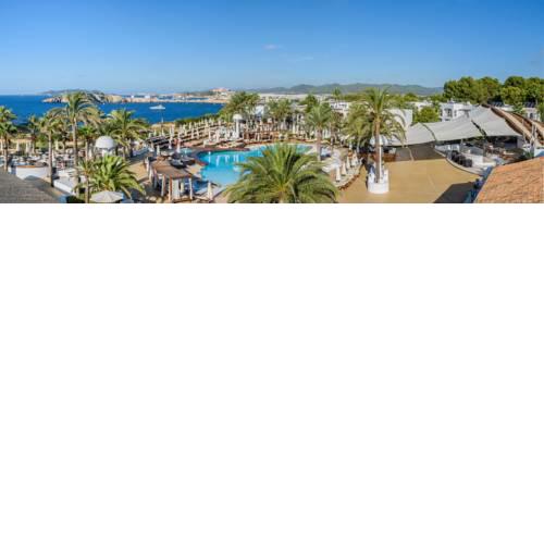 Destino Pacha Resort