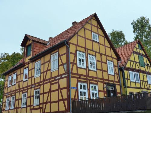 Detached holiday home with private terrace in Landau