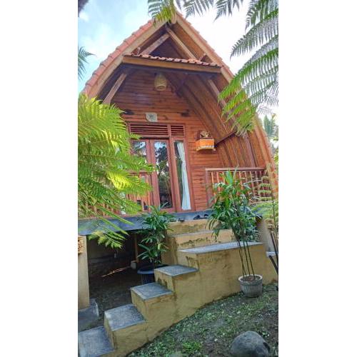 Dewandaru Villa