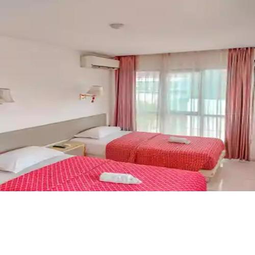 Dewarna Hotel Arifin
