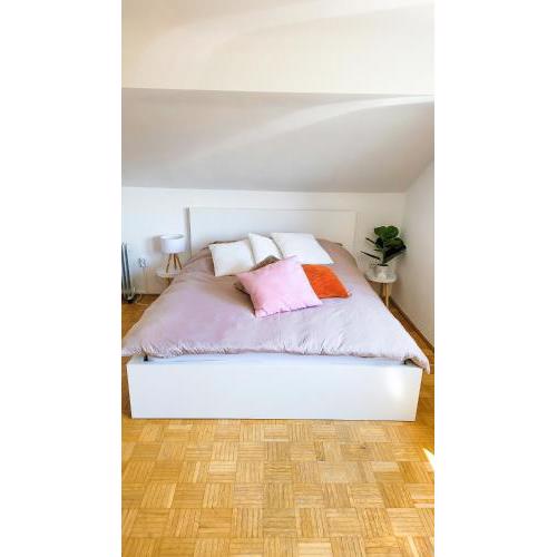 DG R: Helle 40m² 2-Zimmer Wohnung nähe Salzburg