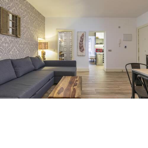 DIEGO DE LEÓN Apartment I