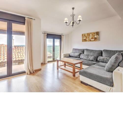 Dignified Apartment in Gudar with Heating