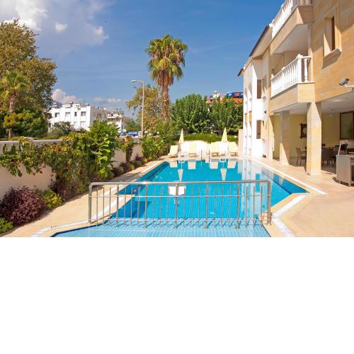 Dinara Hotel