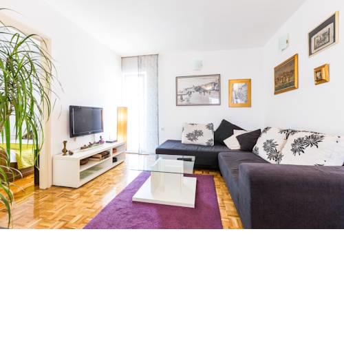 Dispetto apartment in old city