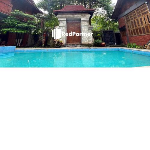 Djawata Resort & Gallery near Desa Wisata Kasongan Yogyakarta RedPartner