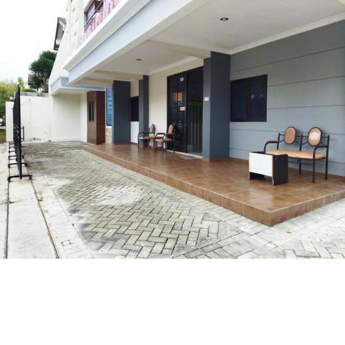 Djuragan Kamar Bandahara