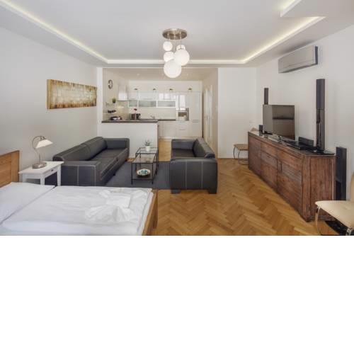 Dlouha Apartment Old Town