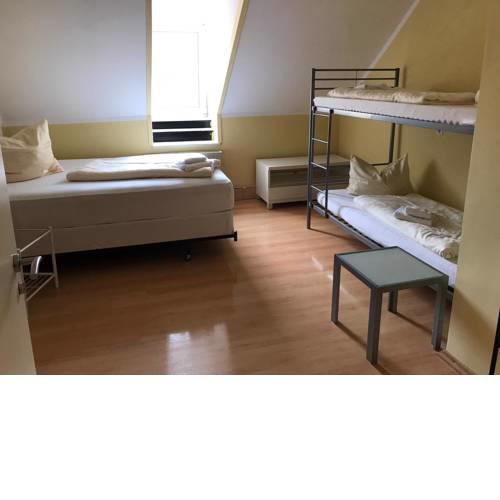 Doppelbett Zimmer mit Bad
