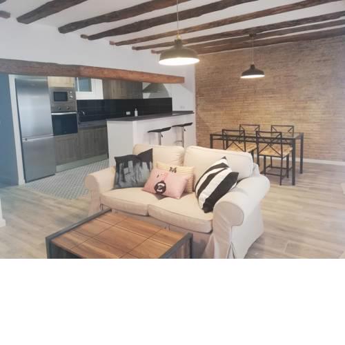 Dos Torres Rivendel - Precioso apartamento con opcion a parking en la Ribera del Ebro con vistas a la Basílica del Pilar y bañera de hidromasaje