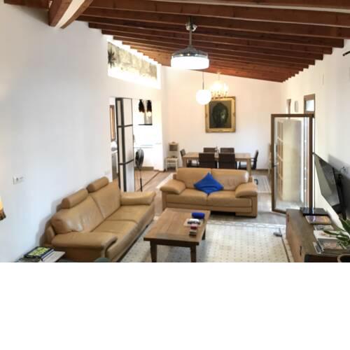 Double bedroom/Private bathroom/City center/Big terrace/900 m. beach