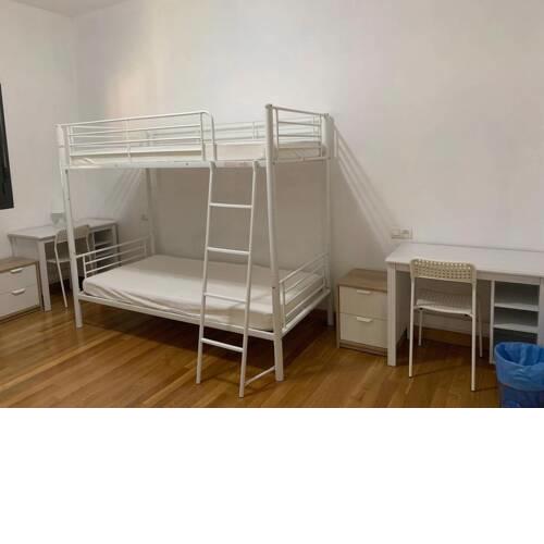 Double room with bunk beds for a relaxing stay
