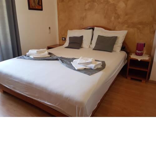 Doubleroom with extrabed and bathroom , Ac - 106