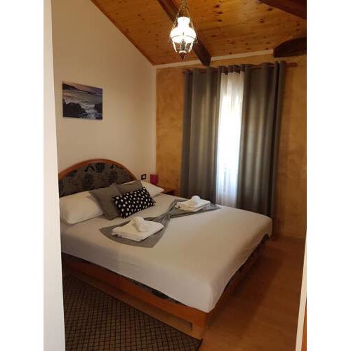 Doubleroom with extrabed and bathroom , Ac - 107