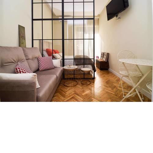 Downtown Apartment in Calle Atocha by Batuecas