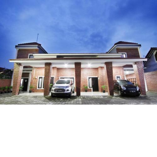 D'Paragon Cerry