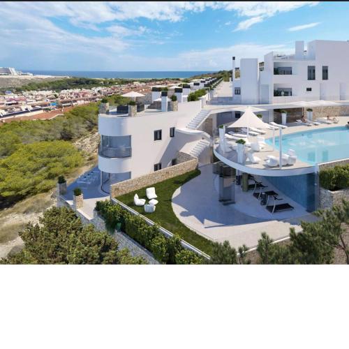 DREAM SEA and MOUNTAIN VIEW APARTMENT