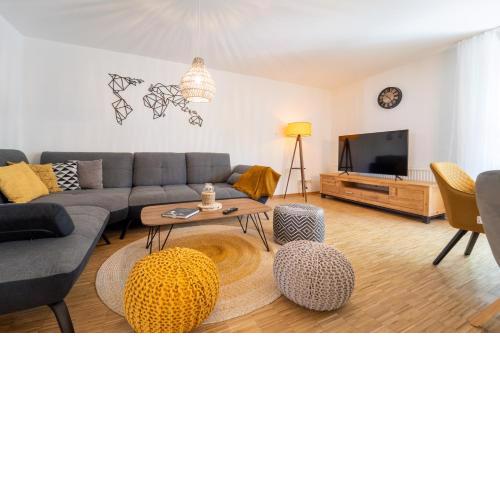 dreamcation - Ehemaliges Pfarrhaus, 4 SZ, Terrasse, BBQ, Küche, Garten, 140qm