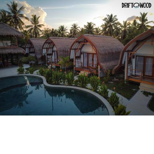 Driftwood Lombok