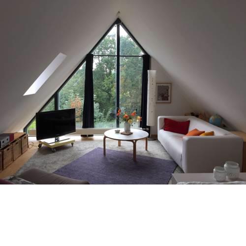 "drunter & drüber" Maisonette Ferienwohnung Lübecker Bucht