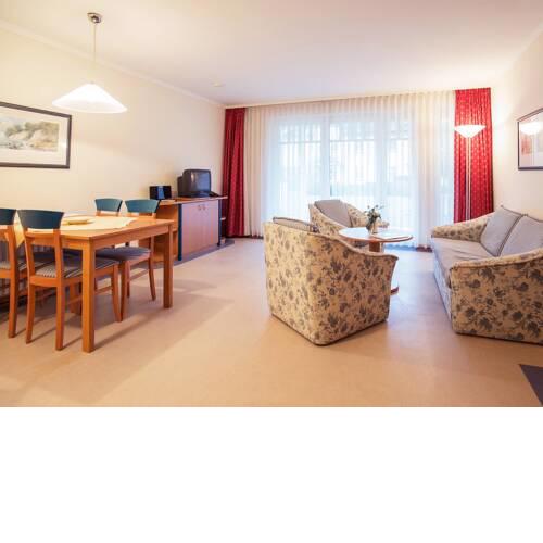 Dünenpark Binz Klassik Appartement mit 1 Schlafzimmer und Terrasse im Erdgeschoss