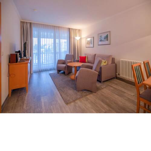Dünenpark Binz Komfort Appartement mit 2 Schlafzimmern und Balkon im Obergeschoss