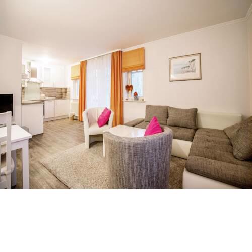 Dünenpark Binz Komfortplus Appartement mit 1 Schlafzimmer und Balkon im Obergeschoss 053