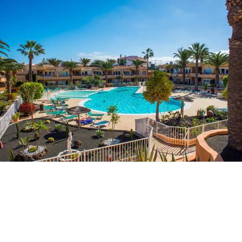 Dunes Apartment "Mango" with Garden, Pool, Wifi & near the Beach by Holidays Home