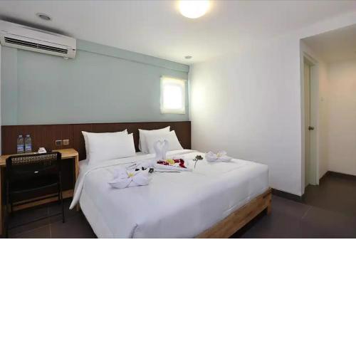 Duo Legian Hotel