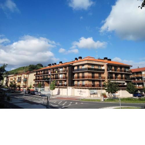 DUPLEX A CAPRICHO CON WIFI Y PARKING GRATUITO A 5 min CENTRO DE SS Ideal familias