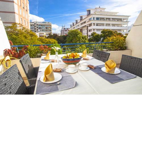 Duplex apartment on the beach