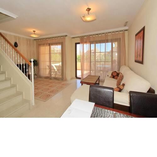 duplex de tres dormitorios en Villa Gadea