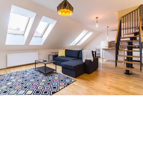 Duplex Design Apartment in Karlin by easyBNB