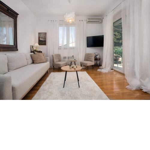 DUPLEX + garage