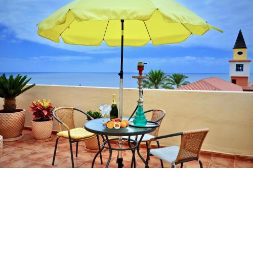 Duplex House v Plaia Paraiso