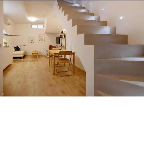 Duplex Victoria. Amplio y a 10 min del centro.