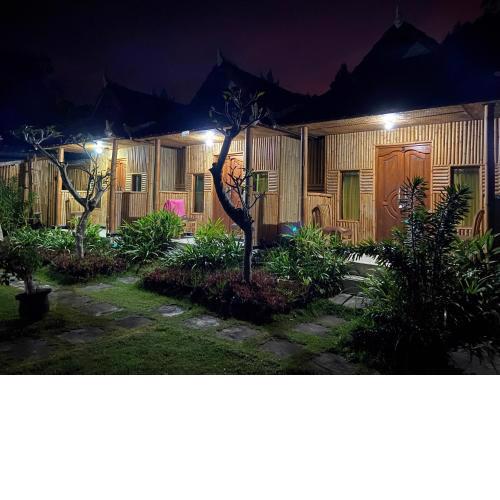 D'Yoga Bamboo House