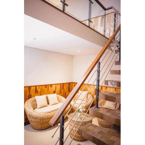 E Suites