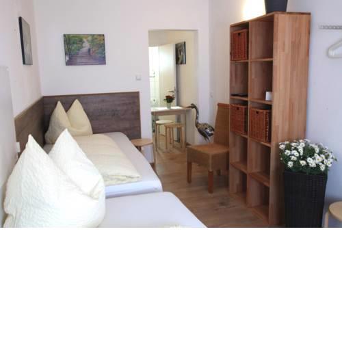 Easy Stay Apartment