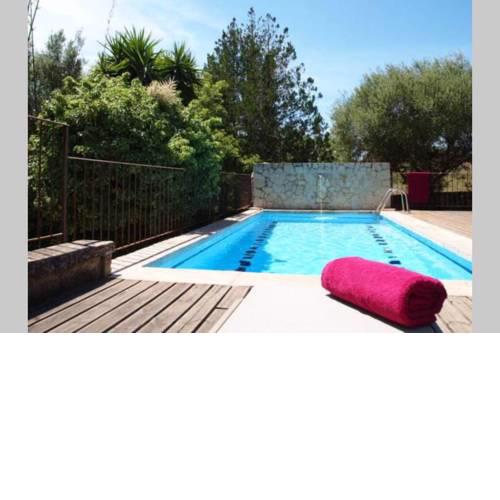 ECOVILLA con piscina en la naturaleza