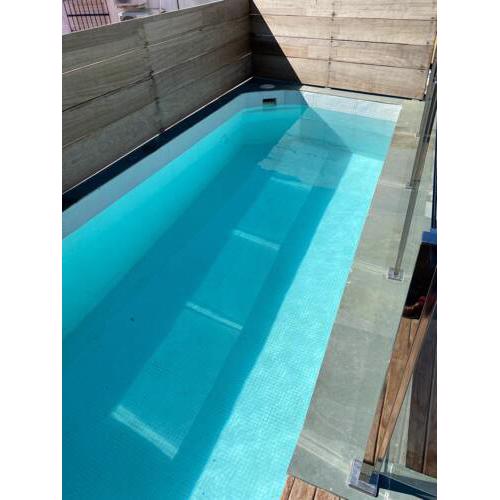 EDIFICIO LOS VIENTOS ROOF TOP with Swimming POOL!!