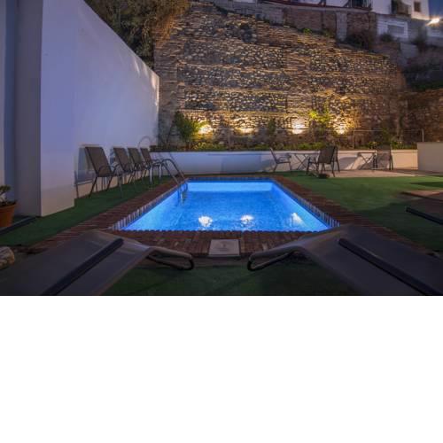 Edifico Granata, Prime Holidays